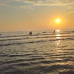 아파트 Golden
