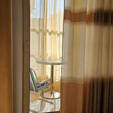 Golden Apartment Durres